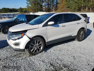 2017 Ford Edge Titanium with VIN 2FMPK3K81HBB02376, listed as a Copart auction lot 83422534 with 122,899 mi miles and Salvage Title. Bid and sale history available at carsss.com. Image 1.