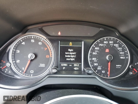 2016 Audi Q5 Premium Plus с VIN WA1D7AFP6GA032473, выставлен на аукционе Copart как лот 56185995 с пробегом 137 951 миль миль и Списание • Salvage title. История ставок и продаж доступна на DreamBid. Изображение 9.