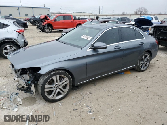 2019 Mercedes-Benz C 300 z VIN 55SWF8DB7KU286872, wystawiony jako Copart lot #44415105 z przebiegiem 109 217 mil mil oraz Szkoda całkowita • Salvage title. Historia ofert i sprzedaży dostępna na DreamBid. Obrazek 1.