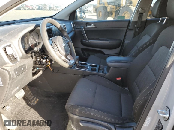 2020 Kia Sportage LX with VIN KNDPMCAC5L7733895, listed as a Copart auction lot 86403014 with 70,844 mi miles and Clean Title. Bid and sale history available at carsss.com. Image 7.