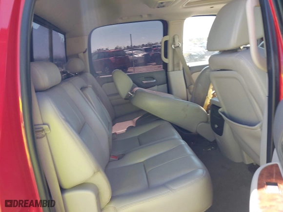 2007 Chevrolet Silverado 1500 LTZ with VIN 2GCFK13Y671561457, listed as a IAAI auction lot 40829294 with 168,186 mi miles. Bid and sale history available at carsss.com. Image 8.