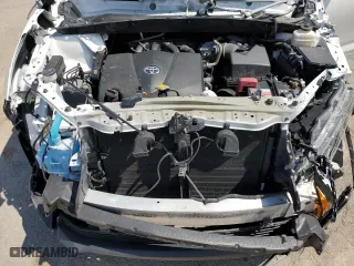 2017 Toyota Highlander Limited with VIN 5TDDZRFH8HS417304, listed as a Copart auction lot 52291805 with 103,868 mi miles and Salvage Title. Bid and sale history available at carsss.com. Image 12.