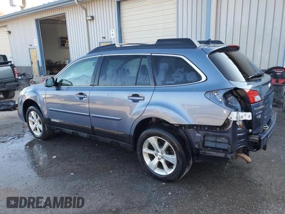 2014 Subaru Outback 2.5i Limited with VIN 4S4BRBLC8E3254718, listed as a Copart auction lot 70185174 with 175,194 mi miles and Salvage Title. Bid and sale history available at carsss.com. Image 2.