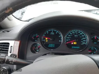 2007 Chevrolet Avalanche LT w/3LT with VIN 3GNFK12367G123414, listed as a IAAI auction lot 41702886 with 253,515 mi miles. Bid and sale history available at carsss.com. Image 7.
