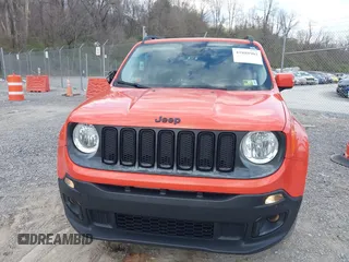 2017 Jeep Renegade Latitude with VIN ZACCJBBBXHPE65153, listed as a IAAI auction lot 41888902 with 97,221 mi miles. Bid and sale history available at carsss.com. Image 12.