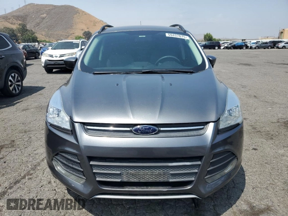 2014 Ford Escape SE z VIN 1FMCU0GX0EUE27453, wystawiony jako Copart lot #59437875 z przebiegiem 154 177 mil mil oraz Czysty tytuł • Clean title. Historia ofert i sprzedaży dostępna na DreamBid. Obrazek 5.
