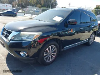2014 Nissan Pathfinder Platinum with VIN 5N1AR2MN3EC653791, listed as a IAAI auction lot 41674311 with NaN miles. Bid and sale history available at carsss.com. Image 17.