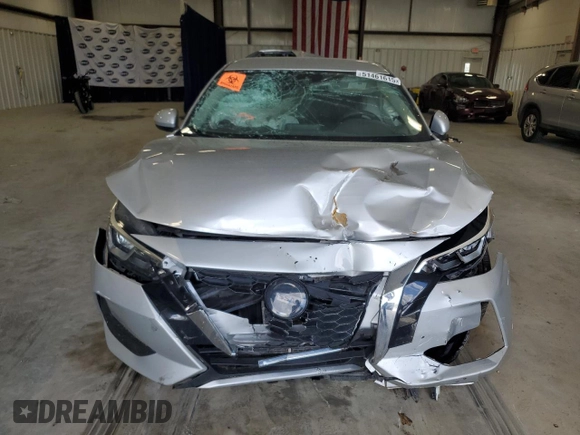 2022 Nissan Sentra S z VIN 3N1AB8BV3NY225101, wystawiony jako Copart lot #51461615 z przebiegiem 51 461 mil mil oraz Szkoda całkowita • Salvage title. Historia ofert i sprzedaży dostępna na DreamBid. Obrazek 5.