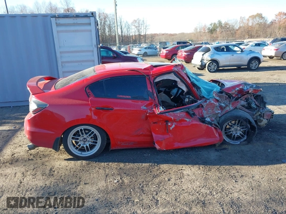 2015 Honda Civic Si z VIN 2HGFB6E50FH700571, wystawiony jako IAAI lot #41027716 z przebiegiem Nie podano mil oraz . Historia ofert i sprzedaży dostępna na DreamBid. Obrazek 13.
