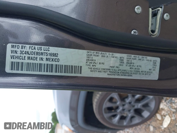 2021 Jeep Compass 80th Anniversary z VIN 3C4NJDEB5MT516982, wystawiony jako IAAI lot #42441681 z przebiegiem 37 414 mil mil oraz . Historia ofert i sprzedaży dostępna na DreamBid. Obrazek 9.