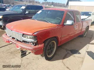 2001 Chevrolet Silverado 1500 LS with VIN 2GCEC19T311323447, listed as a IAAI auction lot 41651856 with 228,278 mi miles. Bid and sale history available at carsss.com. Image 18.