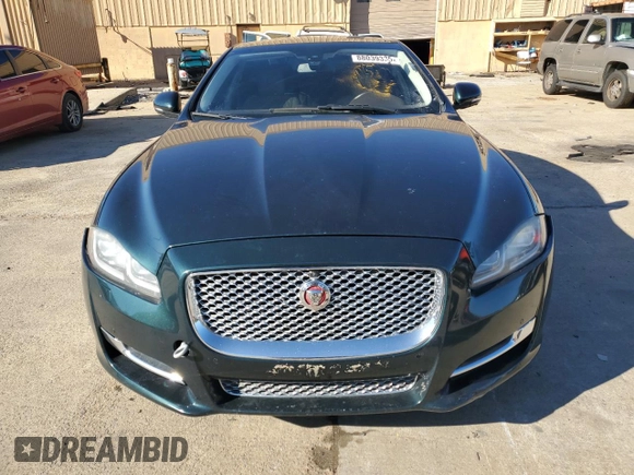 2016 Jaguar XJ Portfolio with VIN SAJWA2G71G8V94388, listed as a Copart auction lot 88039335 with Not provided miles and Clean title. Bid and sale history available at DreamBid. Image 5.