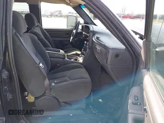 2004 Chevrolet Silverado 1500 Z71 with VIN 2GCEK19T041182019, listed as a IAAI auction lot 41758822 with 166,013 mi miles and . Bid and sale history available at DreamBid. Image 5.