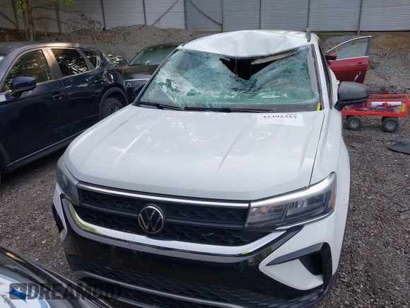 2022 Volkswagen Taos S с VIN 3VVMX7B21NM055390, выставлен на аукционе IAAI как лот 42392357 с пробегом 64 677 миль миль и . История ставок и продаж доступна на DreamBid. Изображение 12.