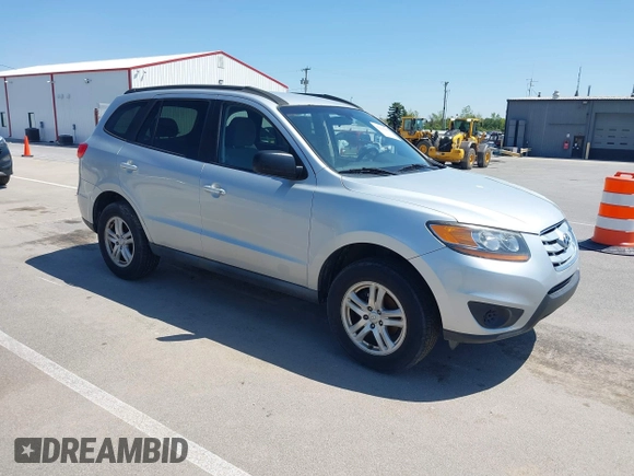 2010 Hyundai Santa Fe GLS z VIN 5NMSG3ABXAH377684, wystawiony jako IAAI lot #42238050 z przebiegiem Nie podano mil oraz . Historia ofert i sprzedaży dostępna na DreamBid. Obrazek 1.