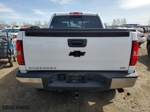 2013 Chevrolet Silverado 1500 LTZ with VIN 3GCPKTE22DG277108, listed as a Copart auction lot 53328005 with 348,438 mi miles and Clean Title. Bid and sale history available at carsss.com. Image 6.
