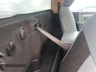 2018 Ram 1500 Express с VIN 3C6JR6AG0JG195515, выставлен на аукционе Copart как лот 56782275 с пробегом 64 439 миль миль и Списание • Salvage title. История ставок и продаж доступна на DreamBid. Изображение 10.