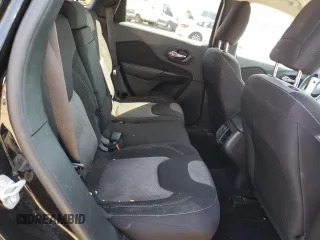 2016 Jeep Cherokee Altitude with VIN 1C4PJMAB5GW182417, listed as a Copart auction lot 69486134 with 157,571 mi miles and Salvage title. Bid and sale history available at DreamBid. Image 10.