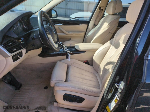 2015 BMW X5 xDrive35d with VIN 5UXKS4C54F0J97506, listed as a Copart auction lot 52828725 with 139,738 mi miles and Clean Title. Bid and sale history available at carsss.com. Image 7.