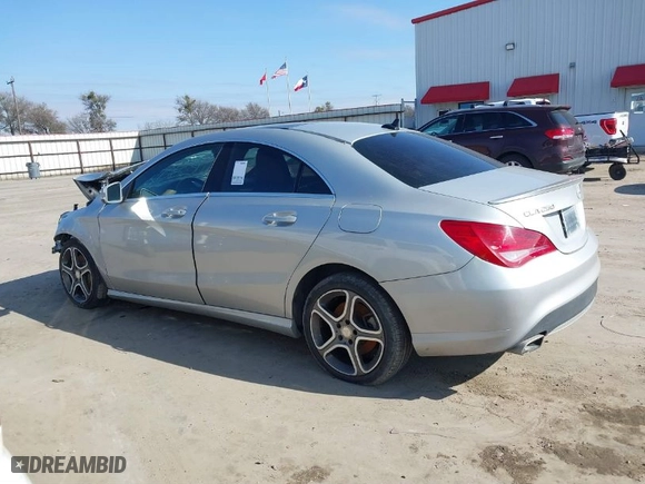 2014 Mercedes-Benz CLA-Class CLA 250 with VIN WDDSJ4GB8EN098151, listed as a IAAI auction lot 41592910 with 76,765 mi miles. Bid and sale history available at carsss.com. Image 13.