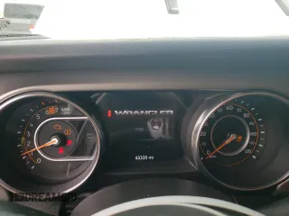 2021 Jeep Wrangler Unlimited Sport S с VIN 1C4HJXDN8MW678979, выставлен на аукционе Copart как лот 57180015 с пробегом 43 335 миль миль и Списание • Salvage title. История ставок и продаж доступна на DreamBid. Изображение 9.