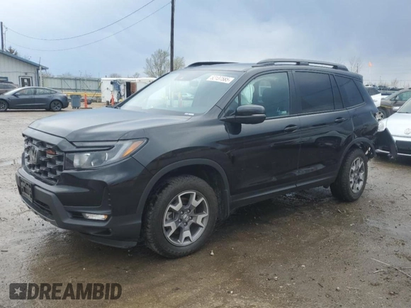 2023 Honda Passport TrailSport with VIN 5FNYF8H65PB040661, listed as a Copart auction lot 52137585 with 32,100 mi miles and Salvage Title. Bid and sale history available at carsss.com. Image 1.