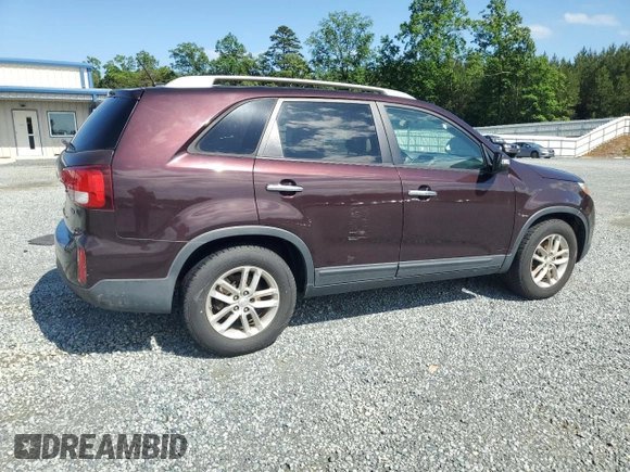 2015 Kia Sorento LX with VIN 5XYKT3A67FG562355, listed as a Copart auction lot 56797445 with 167,441 mi miles and Clean Title. Bid and sale history available at DreamBid. Image 3.