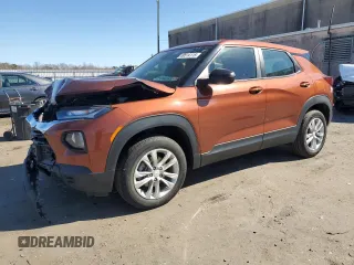 2021 Chevrolet TrailBlazer LS with VIN KL79MNSL2MB051037, listed as a Copart auction lot 49514115 with 68,180 mi miles and Salvage Title. Bid and sale history available at carsss.com. Image 1.