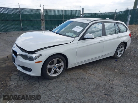 2014 BMW 3 Series 328i xDrive with VIN WBA3G7C55EKN37528, listed as a IAAI auction lot 42031076 with 55,627 mi miles and . Bid and sale history available at carsss.com. Image 17.