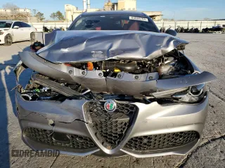2020 Alfa Romeo Giulia Ti with VIN ZARFANBN2L7630245, listed as a Copart auction lot 84069784 with 0 mi miles and Salvage Title. Bid and sale history available at carsss.com. Image 5.