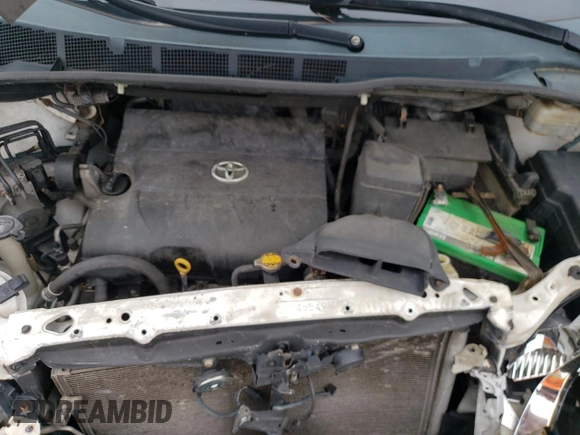 2011 Toyota Sienna XLE AAS with VIN 5TDYK3DCXBS063948, listed as a Copart auction lot 59776695 with 305,799 mi miles and Salvage title. Bid and sale history available at DreamBid. Image 12.