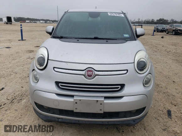 2014 FIAT 500L Lounge with VIN ZFBCFACH9EZ017436, listed as a Copart auction lot 42578185 with 134,621 mi miles and Salvage Title. Bid and sale history available at DreamBid. Image 5.