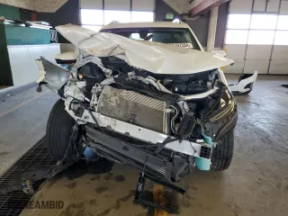 2022 Chevrolet Equinox Premier with VIN 2GNAXNEV6N6125317, listed as a Copart auction lot 87197504 with 38,526 mi miles and Salvage Title. Bid and sale history available at carsss.com. Image 5.