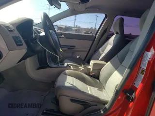 2005 Volvo V50 с VIN YV1MW390452052760, выставлен на аукционе Copart как лот 77257134 с пробегом 121 335 миль миль и Чистый • Clean title. История ставок и продаж доступна на DreamBid. Изображение 7.