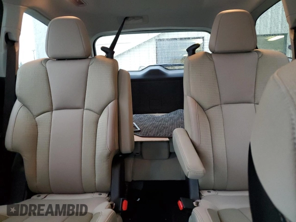 2023 Subaru Ascent Premium with VIN 4S4WMAED6P3449784, listed as a Copart auction lot 51586525 with 11,119 mi miles and Salvage title. Bid and sale history available at DreamBid. Image 10.