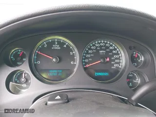 2008 GMC Sierra 1500 Work Truck with VIN 2GTEK13M881169431, listed as a IAAI auction lot 41435930 with 132,787 mi miles. Bid and sale history available at carsss.com. Image 7.
