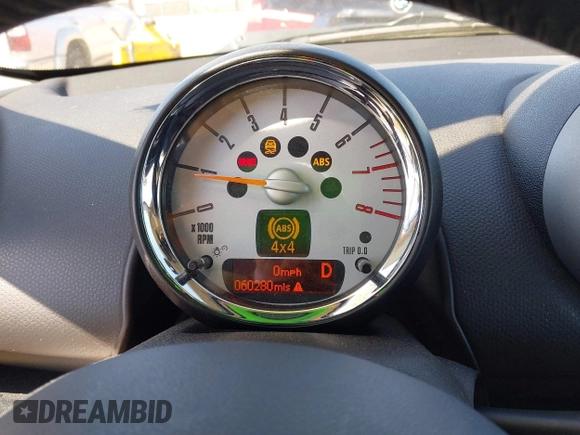 2012 MINI Countryman S with VIN WMWZC5C59CWL60076, listed as a IAAI auction lot 42078926 with 60,280 mi miles and . Bid and sale history available at DreamBid. Image 7.