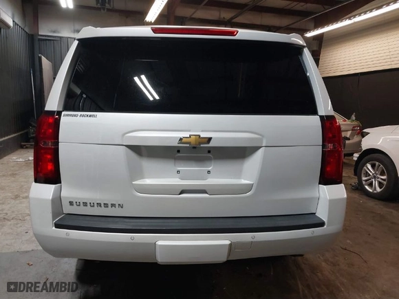 2019 Chevrolet Suburban LT with VIN 1GNSKHKC0KR211729, listed as a IAAI auction lot 41759414 with NaN miles. Bid and sale history available at carsss.com. Image 16.