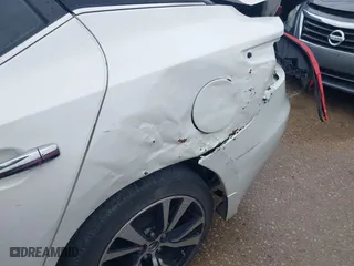2018 Nissan Maxima SL with VIN 1N4AA6AP8JC363670, listed as a IAAI auction lot 41153398 with 170,160 mi miles. Bid and sale history available at carsss.com. Image 18.
