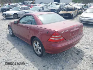 2003 Mercedes-Benz SLK-Class 2.3L with VIN WDBKK49F63F291735, listed as a IAAI auction lot 41960868 with 130,024 mi miles. Bid and sale history available at carsss.com. Image 3.