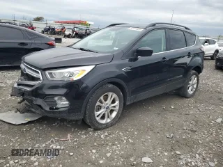 2017 Ford Escape SE z VIN 1FMCU9GD8HUC28570, wystawiony jako Copart lot #54721865 z przebiegiem 75 968 mil mil oraz Szkoda całkowita • Salvage title. Historia ofert i sprzedaży dostępna na DreamBid. Obrazek 1.