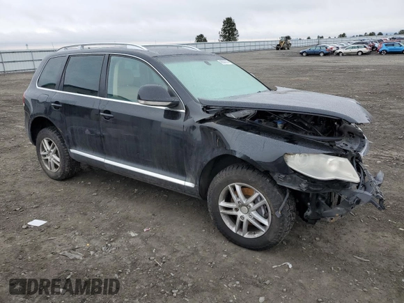2008 Volkswagen Touareg V6 z VIN WVGLE77L28D026719, wystawiony jako Copart lot #48539225 z przebiegiem Nie podano mil oraz Szkoda całkowita • Salvage title. Historia ofert i sprzedaży dostępna na DreamBid. Obrazek 4.