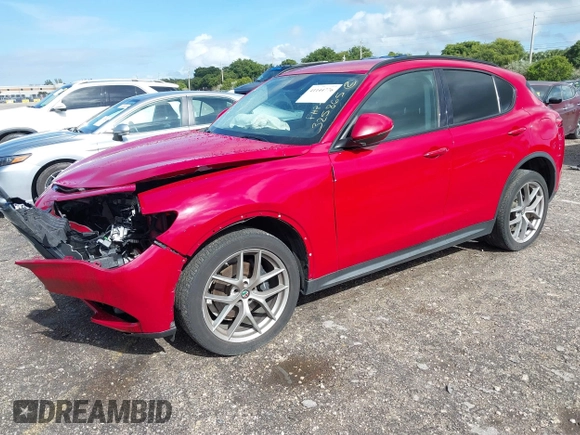 2018 Alfa Romeo Stelvio Sport z VIN ZASFAKPN0J7B61761, wystawiony jako IAAI lot #41144776 z przebiegiem 34 314 mil mil oraz . Historia ofert i sprzedaży dostępna na DreamBid. Obrazek 17.
