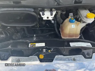 2018 Ram ProMaster z VIN 3C7WRVKG2JE144765, wystawiony jako Copart lot #48154245 z przebiegiem 42 440 mil mil oraz Szkody całkowita. Historia ofert i sprzedaży dostępna na DreamBid. Obrazek 7.