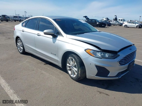 2019 Ford Fusion Hybrid SE with VIN 3FA6P0LU2KR188503, listed as a IAAI auction lot 41846755 with 67,906 mi miles. Bid and sale history available at carsss.com. Image 1.