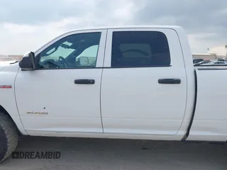 2022 Ram 2500 Tradesman with VIN 3C6UR5CJ6NG130982, listed as a IAAI auction lot 42146236 with 123,114 mi miles. Bid and sale history available at carsss.com. Image 14.
