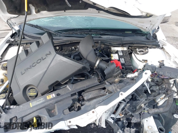 2012 Lincoln MKZ with VIN 3LNHL2GC8CR803337, listed as a IAAI auction lot 42338288 with Not provided miles and . Bid and sale history available at DreamBid. Image 10.