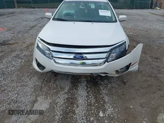 2011 Ford Fusion SE with VIN 3FAHP0HAXBR259910, listed as a IAAI auction lot 41587657 with 161,433 mi miles. Bid and sale history available at carsss.com. Image 6.