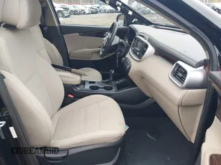 2017 Kia Sorento LX with VIN 5XYPGDA56HG209874, listed as a IAAI auction lot 42041004 with 151,205 mi miles and . Bid and sale history available at carsss.com. Image 5.