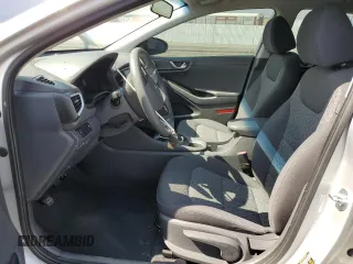 2017 Hyundai Ioniq Blue z VIN KMHC65LC0HU031537, wystawiony jako Copart lot #52194305 z przebiegiem 62 796 mil mil oraz Szkoda całkowita • Salvage title. Historia ofert i sprzedaży dostępna na DreamBid. Obrazek 7.